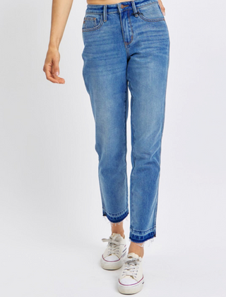 JUDY BLUE MR RIGID MAGIC RELEASE HEM BOYFRIEND