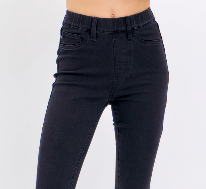 JUDY BLUE HIGH WAIST PULL ON SHIELD POCKETS SKINNY in BLACK