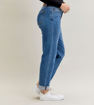 Judy Blue Mid Rise Boyfriend Classic Cuffed