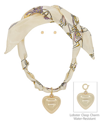Ivory/Gold Bold Heart Charm Scarf Necklace Set