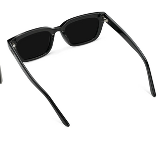Vivian in Black/Triple Black Polarized Sunglasses