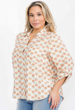 CURVY OFF WHITE GEO BUTTON DOWN SHIRT W/ SLEEVE TABS