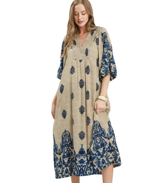 Curvy Navy Border Print Smocked Detail Midi Dress w/ Pockets