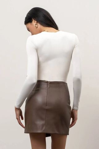 IVORY SOLID ROUND NECK LONG SLEEVE BODYSUIT