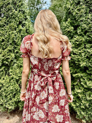 FLORAL SWEETHEART NECK BACK TIE MIDI DRESS