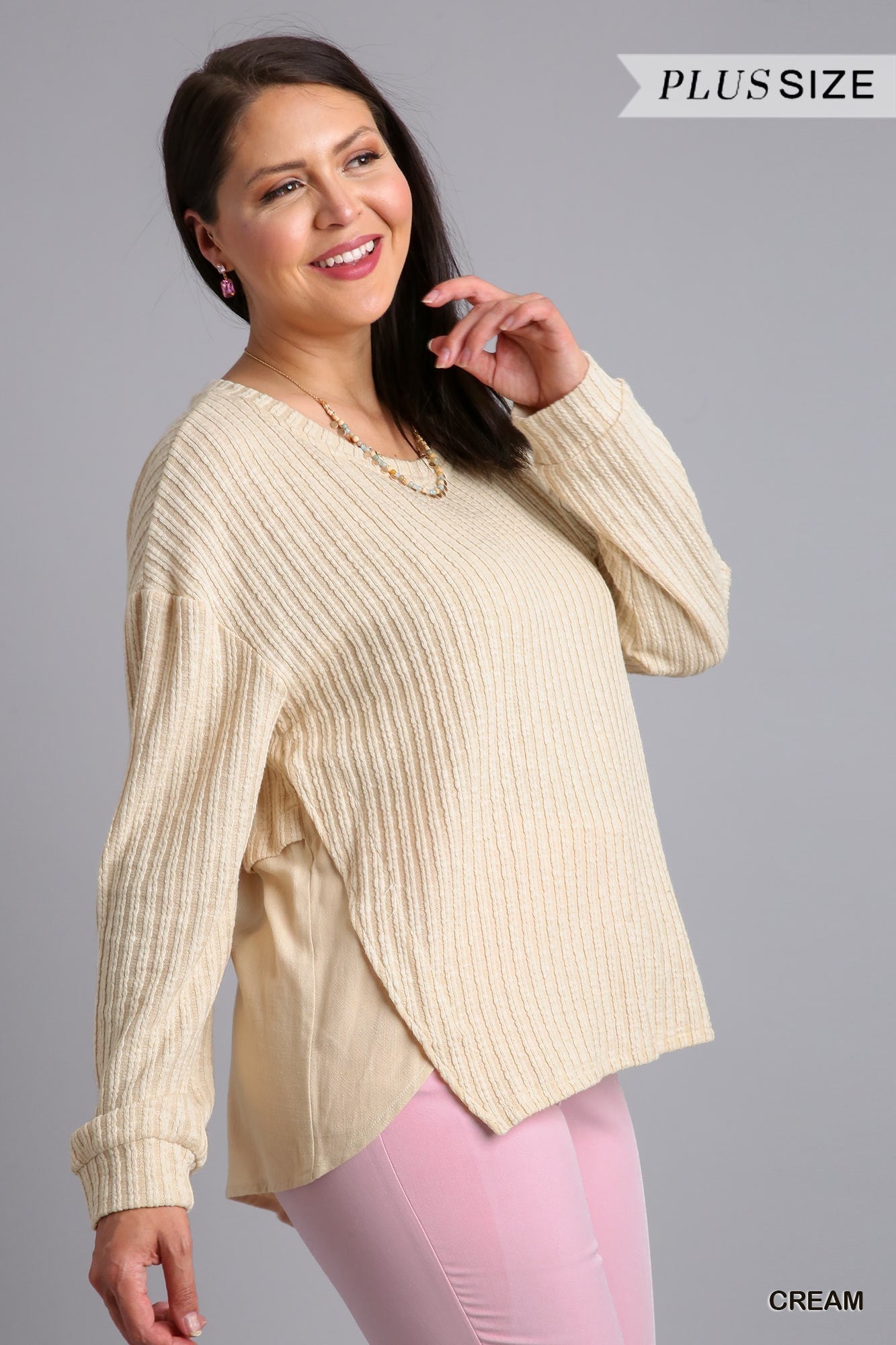 Curvy Ribbed Round Neck Long Sleeve Top (2 Colors)