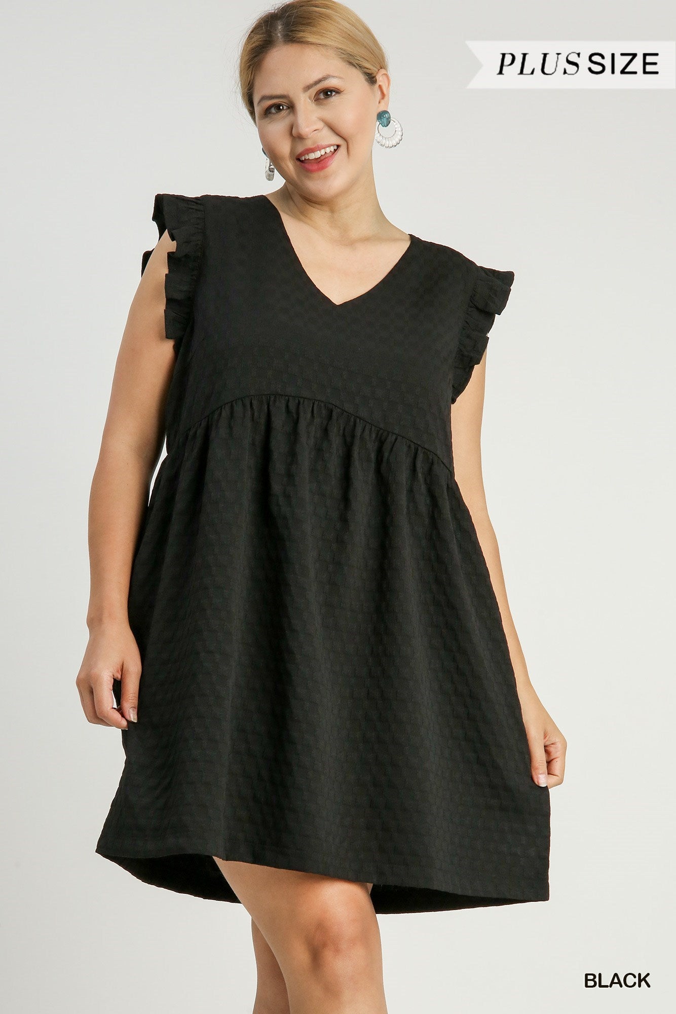 Curvy Black Jacquard V-Neck Baby Doll Dress with Short Ruffle Sleeves & Side Pockets