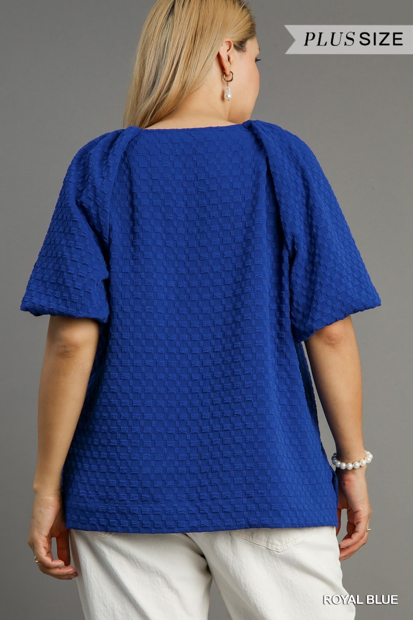 Curvy Jacquard Round Neck Top  Details: • Boxy Cut • Cut Edge • 3/4 Raglan Puff Sleeves