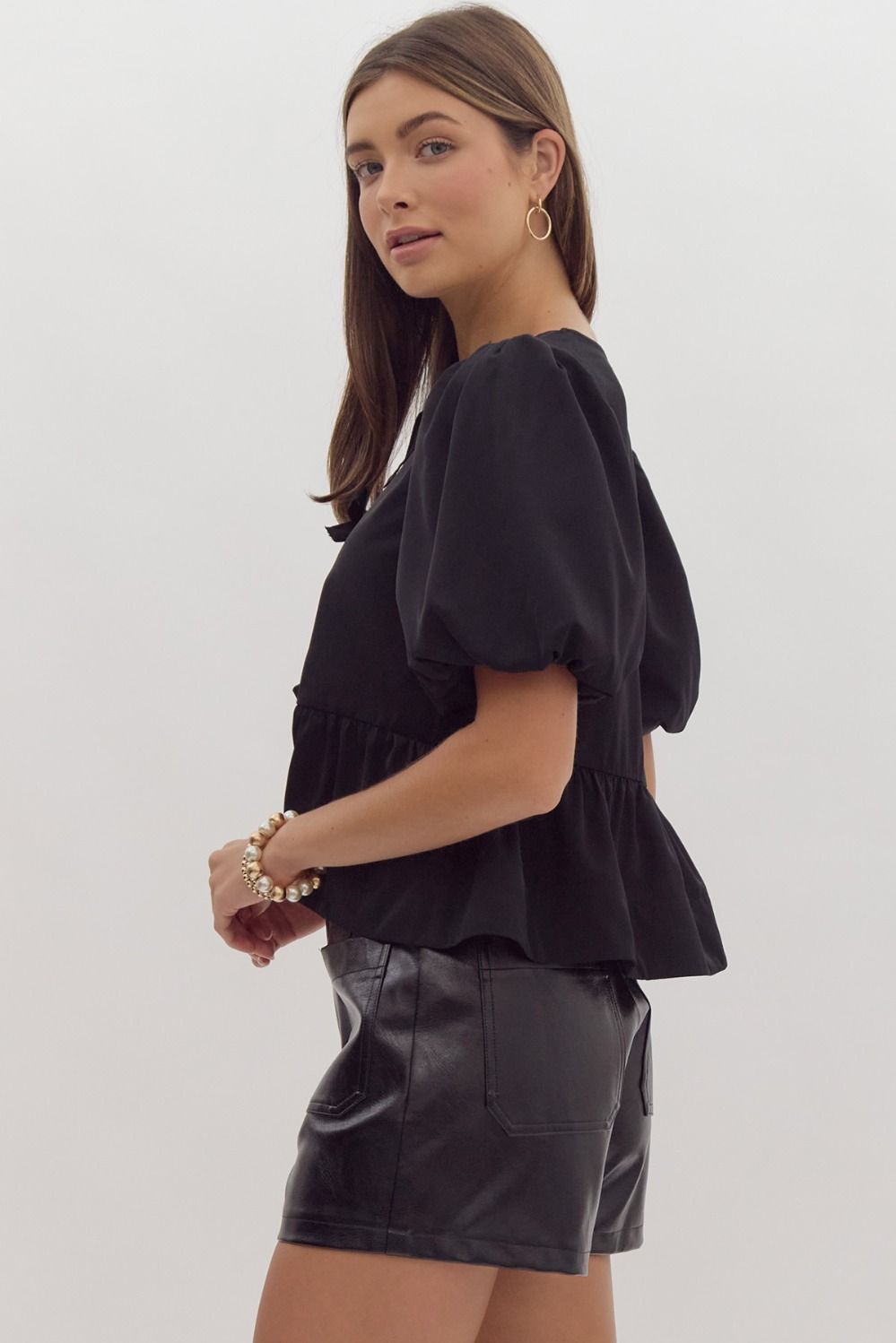 Black Solid Short Puff Sleeve Peplum Top