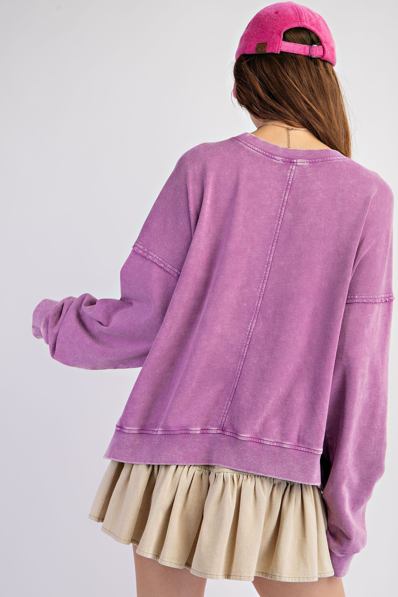 CURVY ORCHID FLOWER PATCH WASHED TERRY KNIT PULLOVER