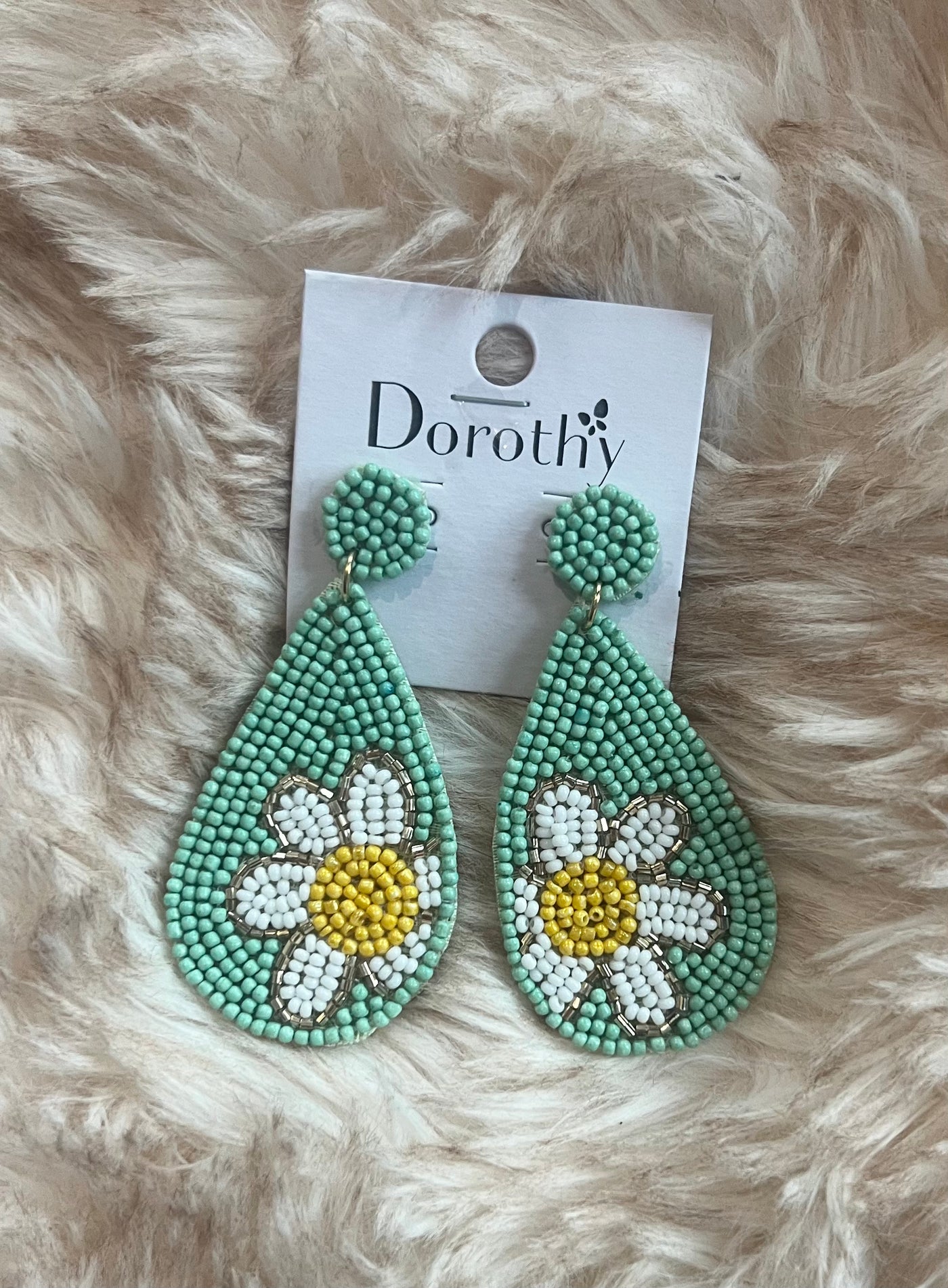 Mint Seed Bead Earrings w/White and Yellow Flower