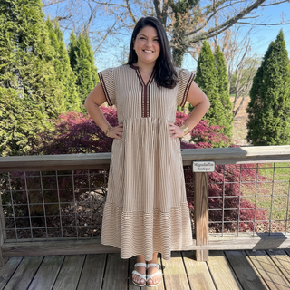 Curvy Brown Striped V Neck Flutter Sleeve Maxi Dress w/ Pockets