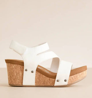 Casper in White by Very G Final Sale