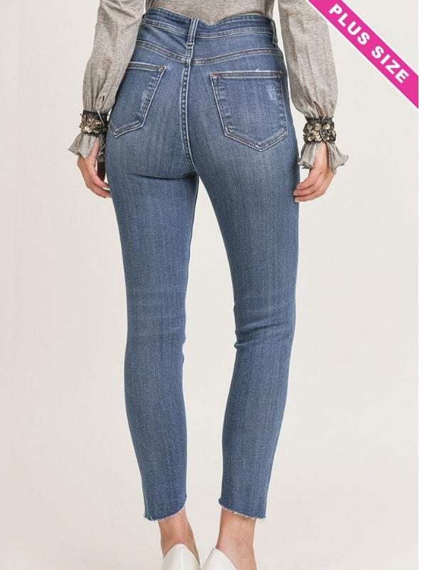 Medium Wash Curvy Twisted Seam Skinny Jean