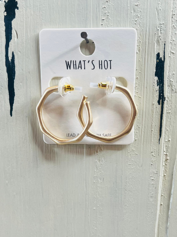 Hoop Earring in Textured Matte Gold or Silver