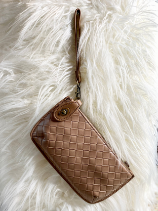 2 in 1 Wristlet/Crossbody  Wallet (Variety of Colors)