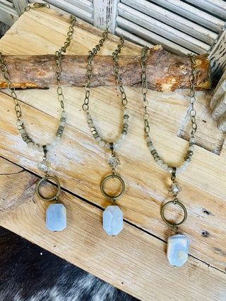 Scooples Cashmere Agate Necklace