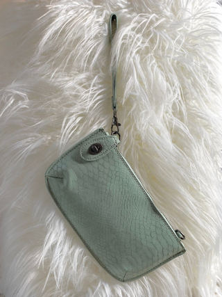 2 in 1 Wristlet/Crossbody  Wallet (Variety of Colors)