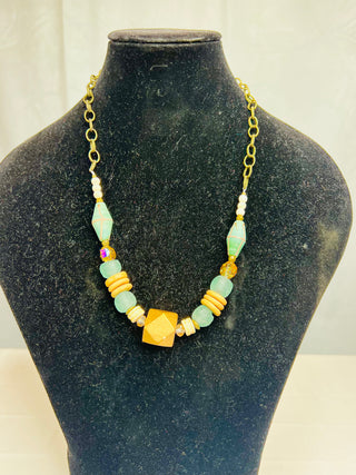 Pistachio Seaglass Necklace by Scooples