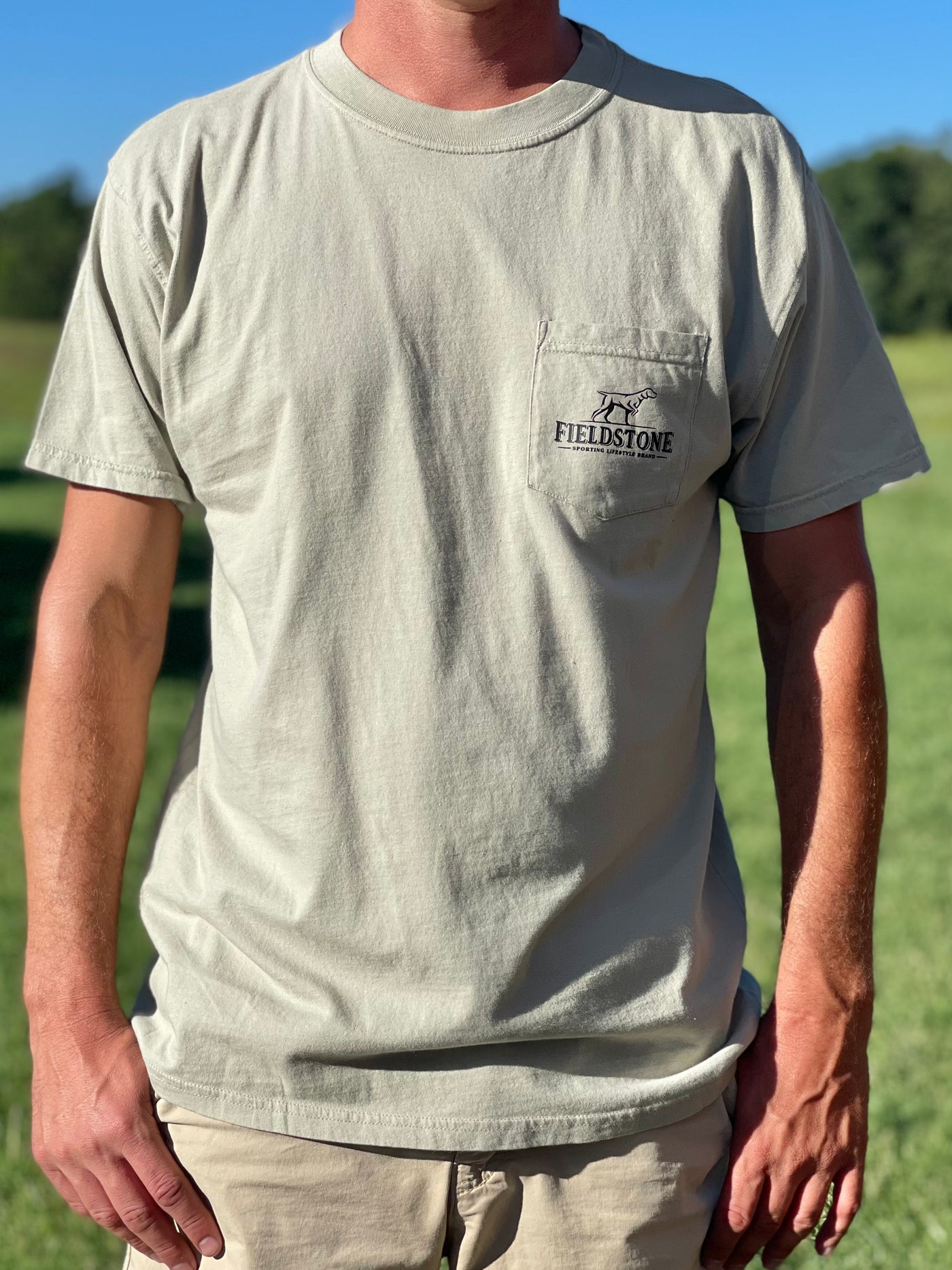 Fieldstone "Retriever Puppy T-Shirt in Sandstone