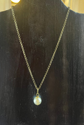Bronze Pearl Necklace by Scooples