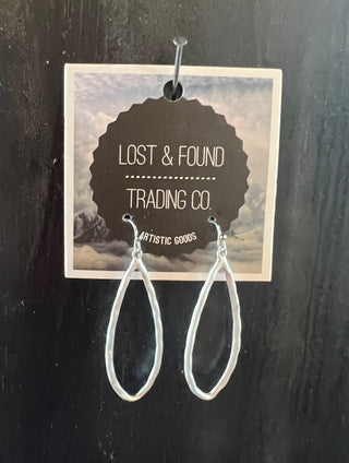 Thin Oval Drop Earrings (2 colors)