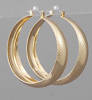 Gold Textured Plate Hoops